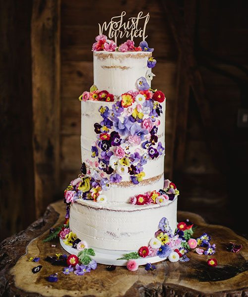 edible flowers on the cake