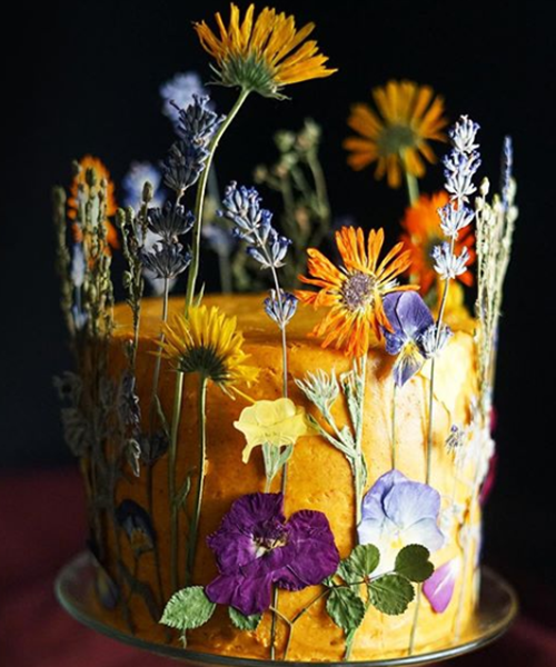 edible flowers on the cake