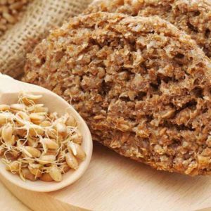 photo sprouted wheat bread